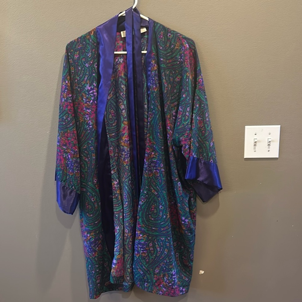VINTAGE VICTORIAS SECRET BOHO PAISLEY PATTERN KIMONO SHORT ROBE LOUNGEWEAR OS